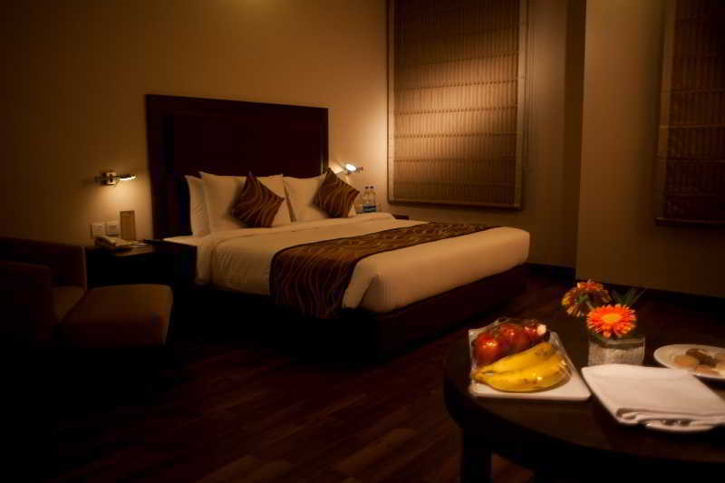 Vibe By The Lalit Traveller Hotel Faridabad Luaran gambar