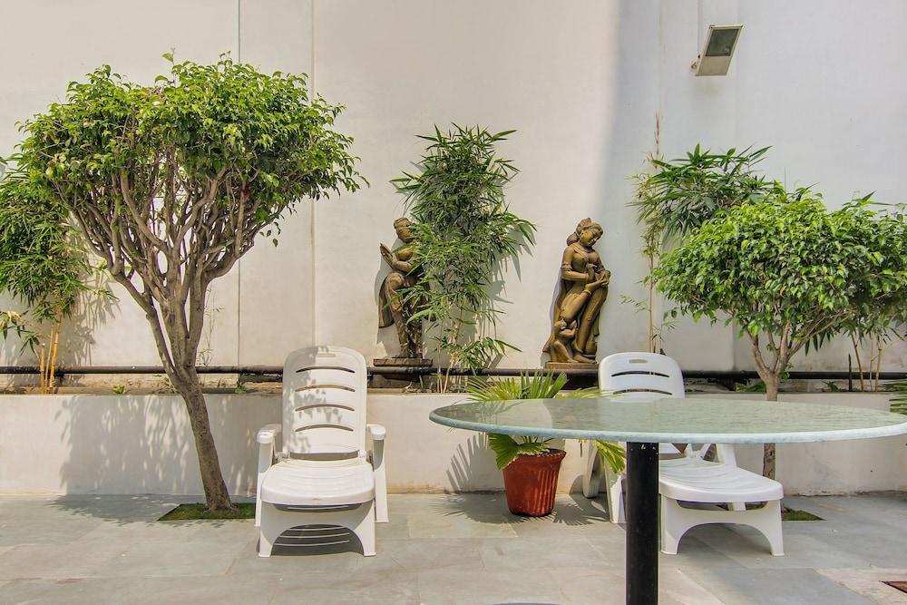 Vibe By The Lalit Traveller Hotel Faridabad Luaran gambar